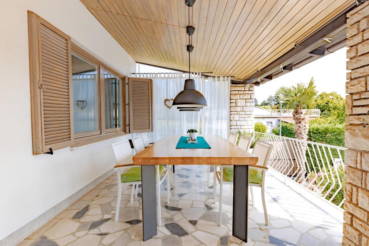 Residence Pecek Novigrad  Exterior photo